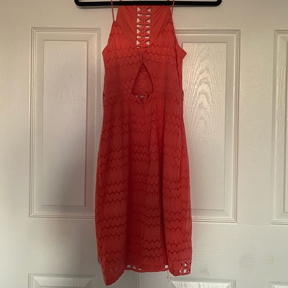 TOPSHOP cutout dress - Picture 2 of 4